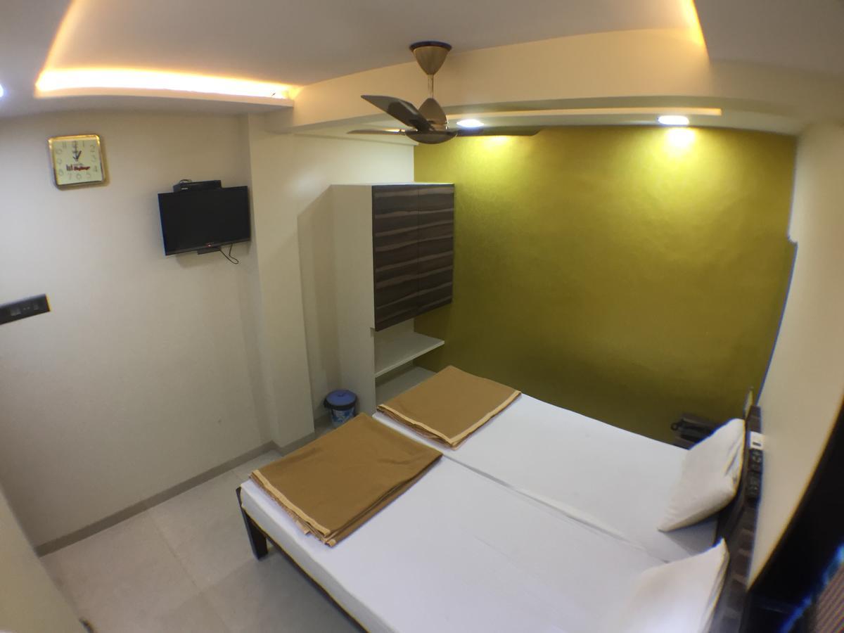 Hotel Shalimar Malad Luaran gambar